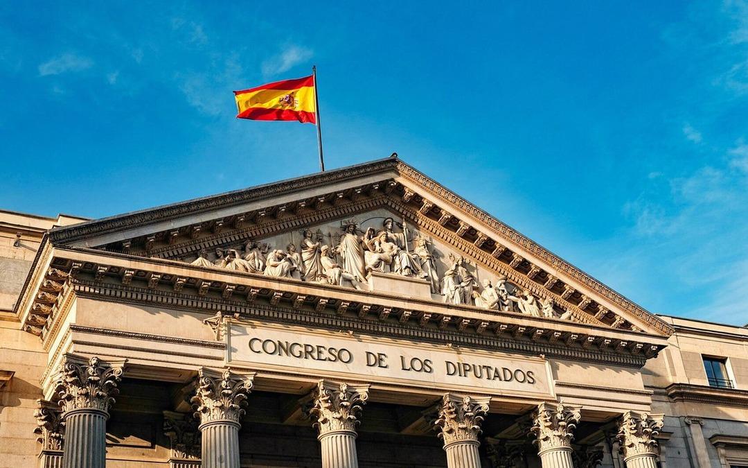 İspanya da haftalık &ccedil;alışma saati d&uuml;ş&uuml;r&uuml;ld&uuml; 1