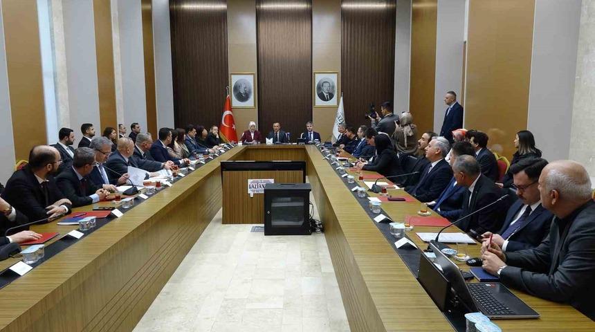 Su&ccedil;a s&uuml;r&uuml;klenen &ccedil;ocuklar i&ccedil;in &rsquo;Sosyal Risk Haritası&rsquo;: "T&uuml;rkiye modeline d&ouml;necek"  