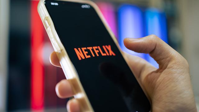 ABD'de Netflix'e zam geldi! Tüm abonelik planlarının fiyatı yükseldi