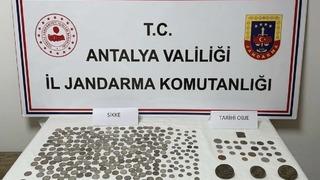 Antalya'da tarihi eser kaçakçılığı operasyonu! 2 kişi yakalandı