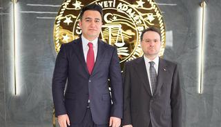 Adalet Bakanı Akın G&uuml;rlek&lsquo;ten D&uuml;zce&lsquo;ye ziyaret! Adliyede Başsavcı Yasin Emre karşıladı