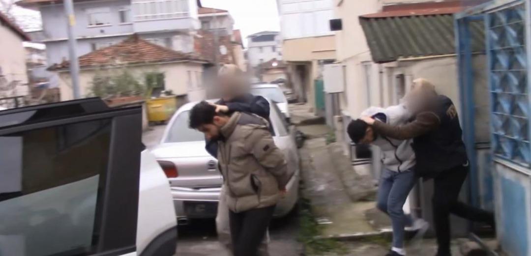 Sakarya da DEAŞ operasyonu: 5 g&ouml;zaltı 2