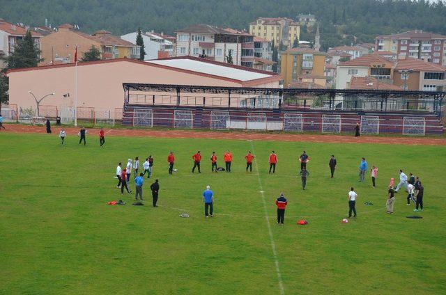 İl Müdürü 7’den 70’e herkesi spor yapmaya davet etti