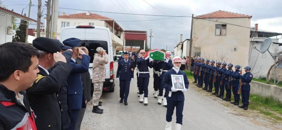 Yatağan da Kıbrıs Gazisi Yelaldı son yolculuğuna uğurlandı 2