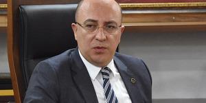 İzzet Ulvi Y&ouml;nter duyurdu! MHP'deki g&ouml;revinden istifa etti