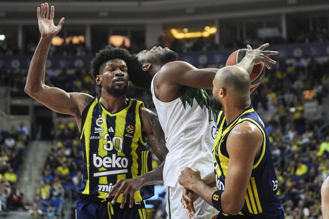Fenerbah&ccedil;e Beko evinde buz kesti! Zalgris ten k&ouml;t&uuml; s&uuml;rpriz 2