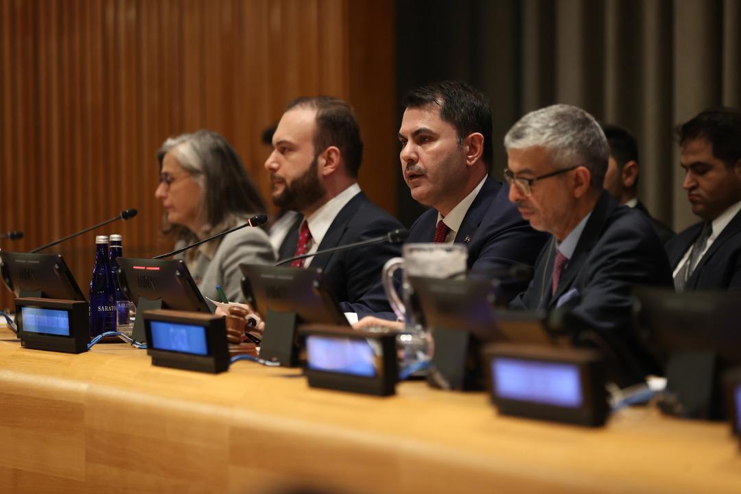 Bakan Kurum, BM de 100 den fazla ülkenin temsilcilerine Türkiye nin COP31 vizyonunu anlattı 6