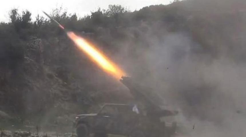 Suudi Arabistan'da &uuml;&ccedil; g&uuml;&ccedil;l&uuml; patlama sesi!