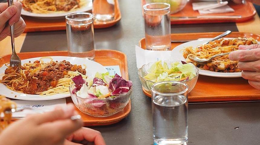 Restoran ve kafelerde yeni d&ouml;nem! Kalorisine kadar artık bilinecek... İşletmelere s&uuml;re verildi