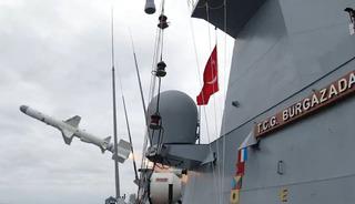 ATMACA gemisavar f&uuml;zesi, hedefi tam isabetle vurdu