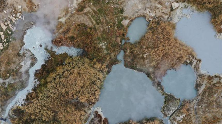 Bu şehirde yer altından &ccedil;ıkan su servet değerinde!