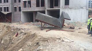 GÜNCELLEME - Manisa'da inşaat iskelesi çöktü