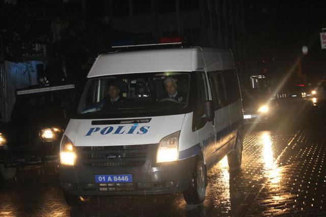 Ceyhan'da terör operasyonu: 8 gözaltı
