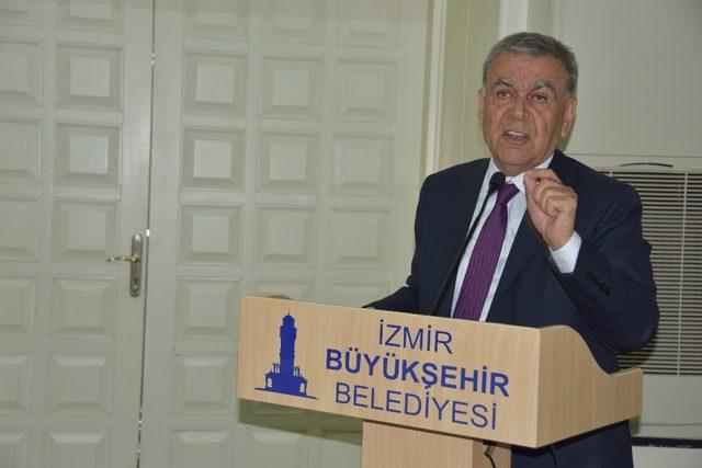 İzmir Büyükşehir Meclisinde gündem faaliyet raporları