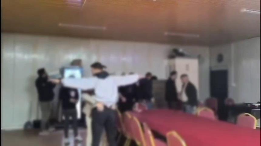 Kahvehaneyi, kumarhaneye &ccedil;eviren 42 şahsa 487 bin TL ceza