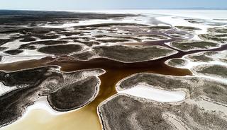 İ&ccedil; Anadolu genişliyor: Faylar ve volkanlar birbirini tetikliyor!