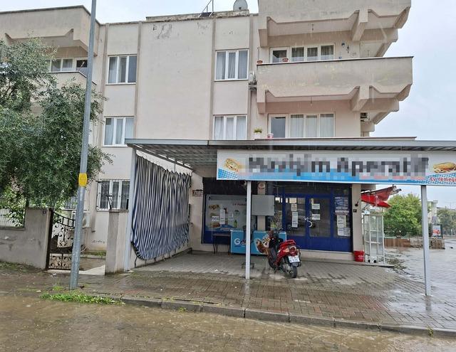 Başgardiyan Hayal Alkış evinde &ouml;l&uuml; bulundu... Darp izleri bulundu, 1 g&ouml;zaltı var 1