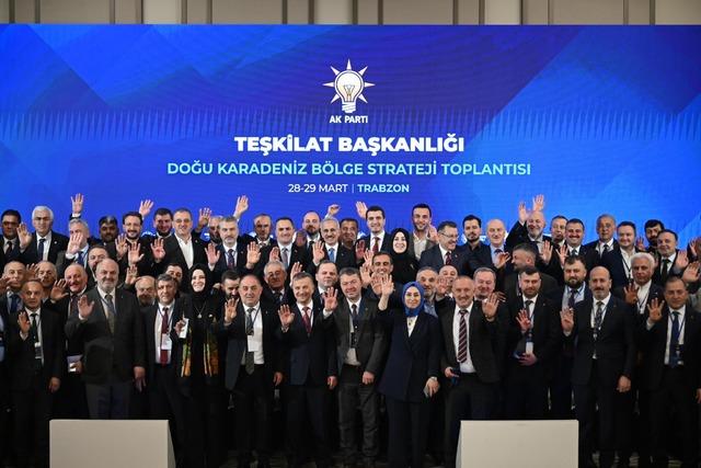 Bakan Uraloğlu: Kalkınma Yolu bittiği zaman, ülkemize 10 yıllık periyotta 55 milyar dolarlık katkısı olacak 4