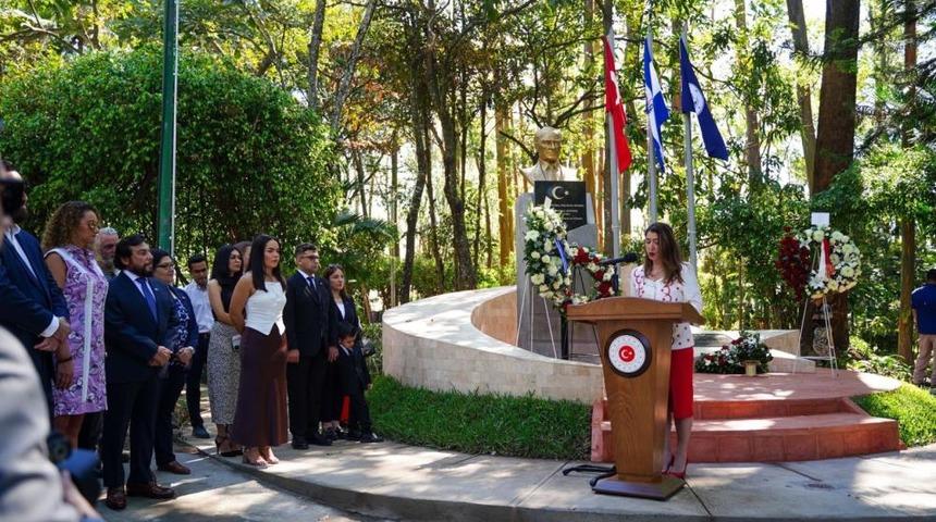 San Salvador&rsquo;daki T&uuml;rkiye Parkı kapılarını ziyaret&ccedil;ilere a&ccedil;tı