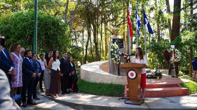 San Salvador’daki Türkiye Parkı kapılarını ziyaretçilere açtı