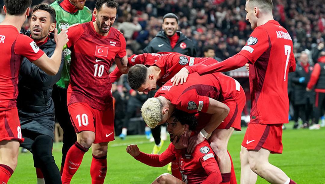 Eski Fenerbahçeli Vedat Muriqi Kosova-Türkiye eşleşmesinin favorisini açıkladı! 3