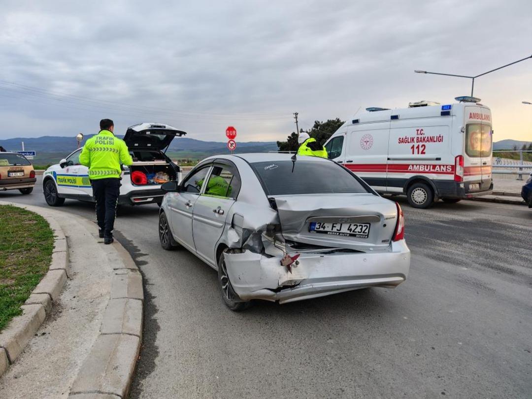 Tekirdağ&rsquo;da trafik kazası: 2 si &ccedil;ocuk 5 yaralı 3