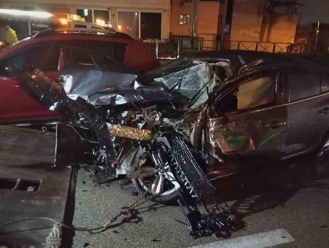 Bursa&rsquo;da zincirleme kaza: 3 yaralı 4