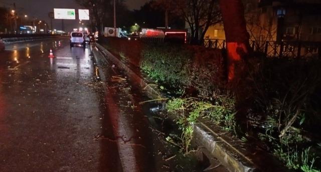 Bursa&rsquo;da zincirleme kaza: 3 yaralı 2