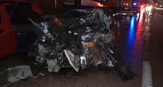 Bursa&rsquo;da zincirleme kaza: 3 yaralı 1