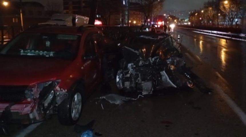 Bursa&rsquo;da zincirleme kaza: 3 yaralı