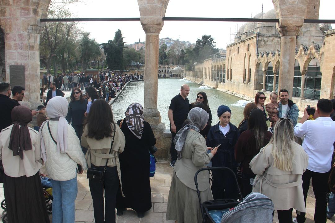Eski haline d&ouml;nd&uuml;, akın ettiler: Hayran kaldılar 1