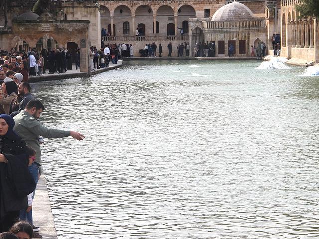 Eski haline d&ouml;nd&uuml;, akın ettiler: Hayran kaldılar