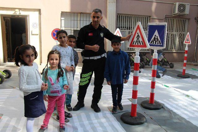 Mardin ASP polisleri unutmadı