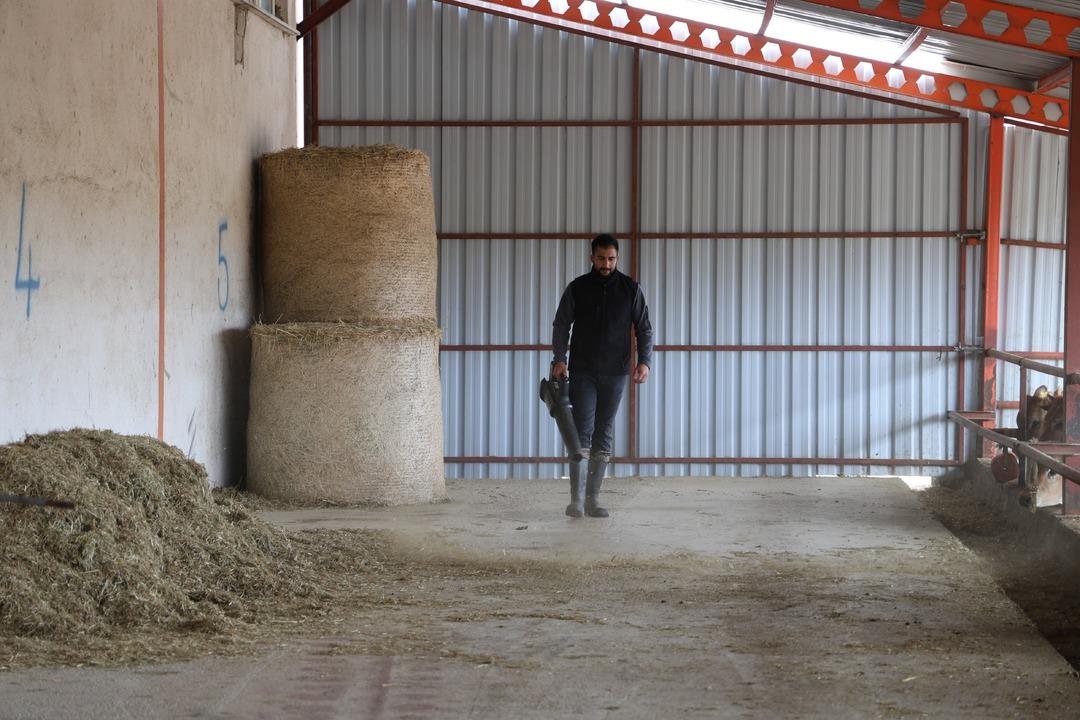 &Uuml;niversiteyi bırakıp başladı:  Saat yok, izin alma yok, kendi işimin patronuyum  4