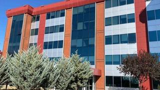 Kız öğrencisine uygunsuz mesajlar atan öğretim görevlisi meslekten atıldı