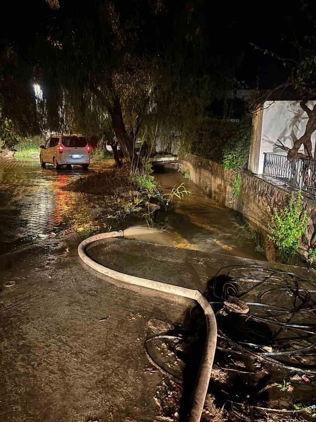 Bodrum&rsquo;da metrekareye 50 kilogram yağış d&uuml;şt&uuml; 3