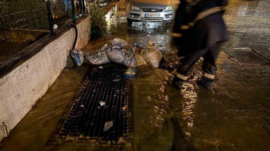 Bodrum&rsquo;da metrekareye 50 kilogram yağış d&uuml;şt&uuml;