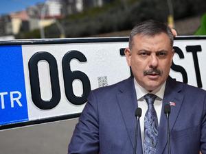 Cezası 140 bin TL'den başlıyor! Bakan &Ccedil;ift&ccedil;i'den APP plaka a&ccedil;ıklaması