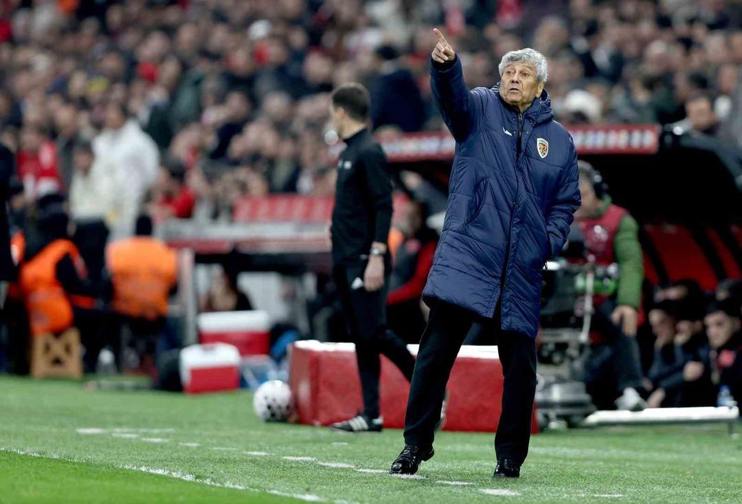 Beşiktaş&rsquo;tan Mircea Lucescu i&ccedil;in ge&ccedil;miş olsun mesajı 1