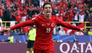 Avrupa Kenan Yıldız'ı konuşuyor! Milli yıldıza b&uuml;y&uuml;k onur...