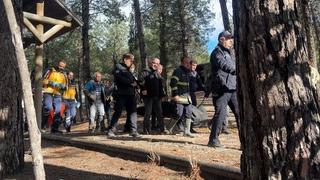 Yürüyüş yapan gençler ormanlık alanda ceset buldu
