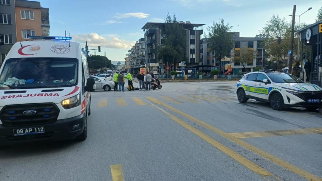 Otomobil ile motosiklet &ccedil;arpıştı: 2 yaralı 2