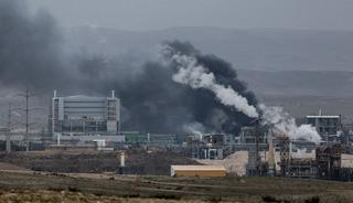 İsrail'de alarm! İran, f&uuml;ze saldırısıyla kimyasal tesisi vurdu