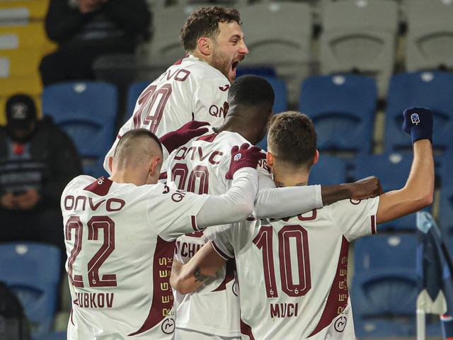 Trabzonspor'da Galatasaray derbisi &ouml;ncesi şok sakatlık!