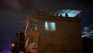 3 katlı binada patlama: 1 &ouml;l&uuml;, 1 ağır yaralı