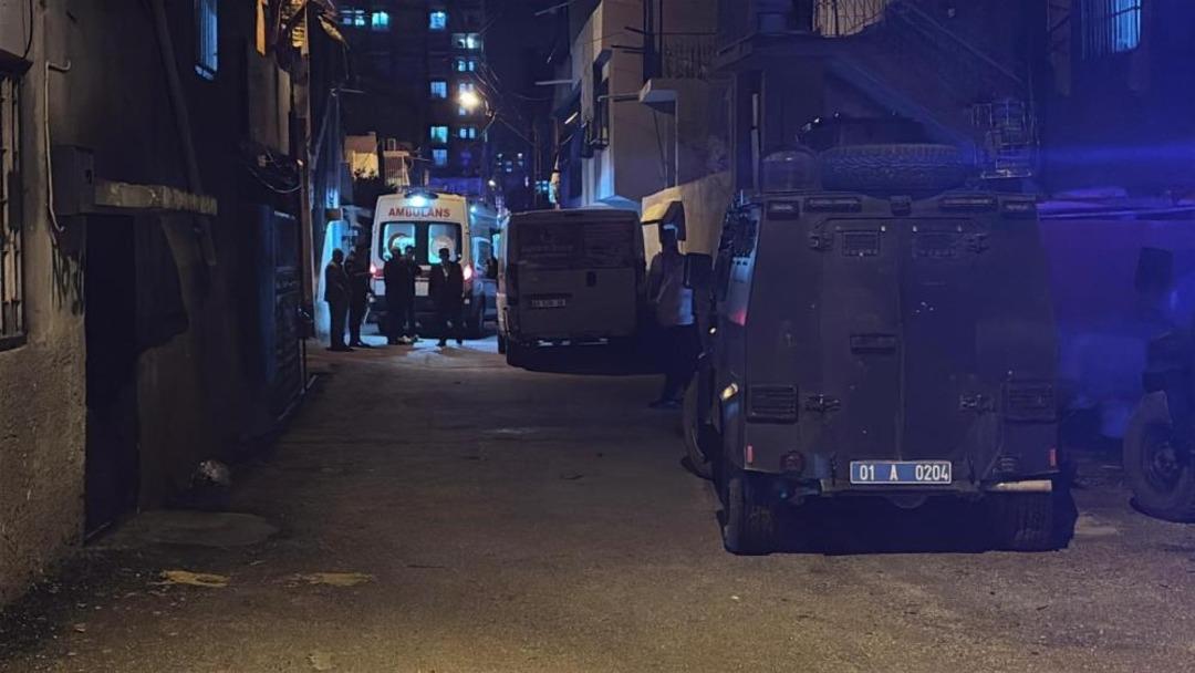 Adana&rsquo;da 3 katlı binada patlama: 1 &ouml;l&uuml;, 1 ağır yaralı 2