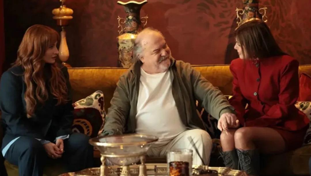 &Ccedil;irkin oyuncuları kimler? &Ccedil;etin Tekindor rol&uuml; i&ccedil;in kilo aldı 3