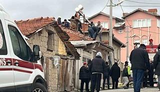 Tavşanlı&rsquo;da tek katlı evde yangın