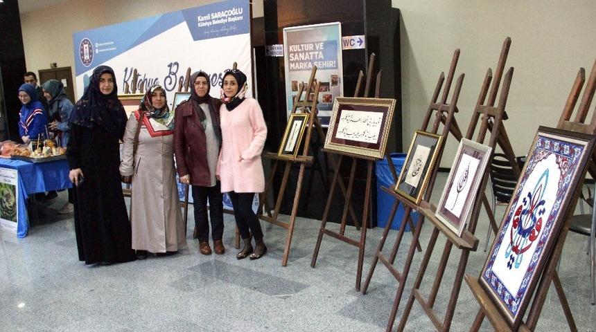 Şule Mete Tetik İmam Hatip Ortaokulu &ouml;ğrencilerinden sergi ve tiyatro