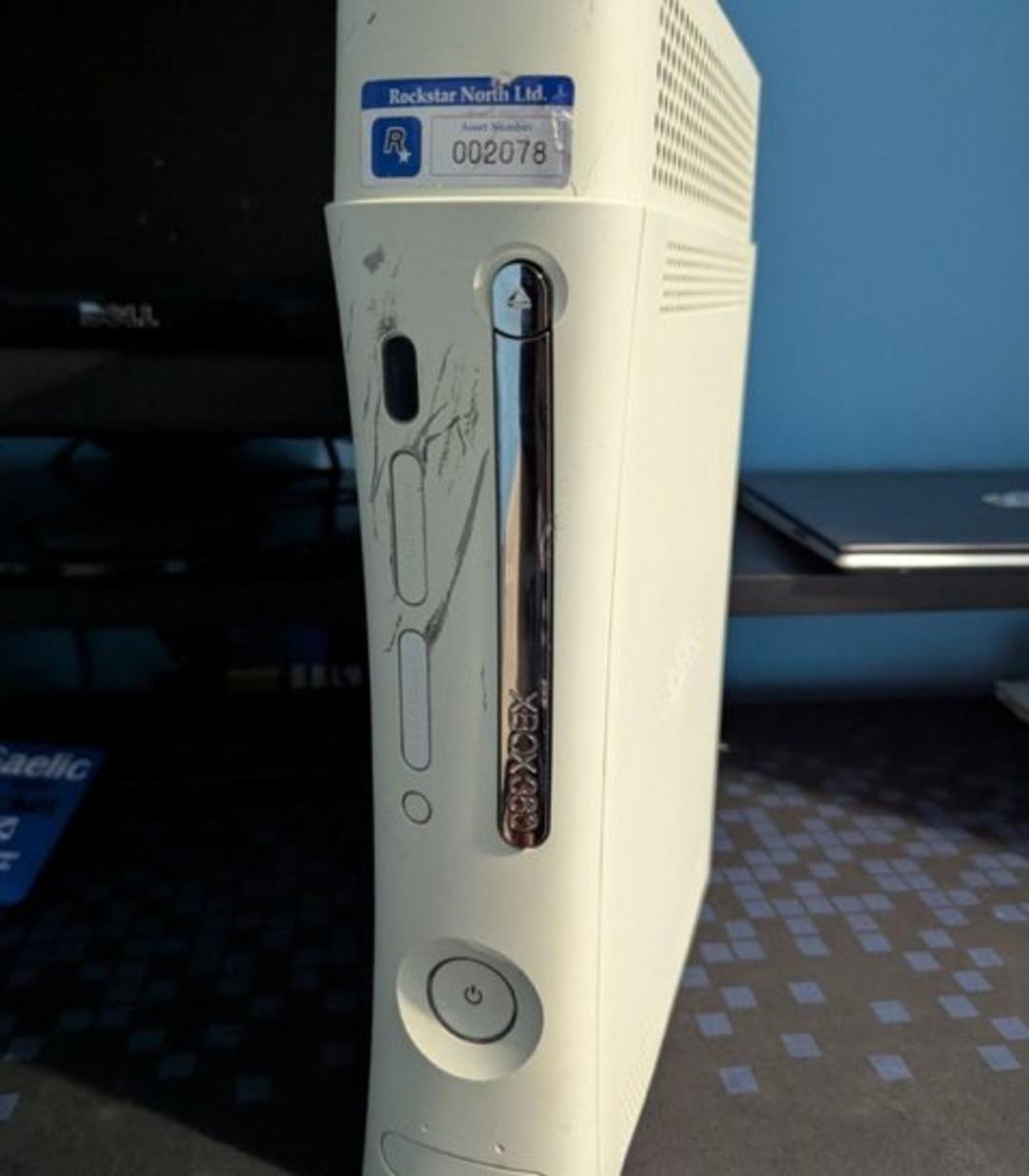 Sadece 6 dolara aldı, i&ccedil;inden GTA 4 prototipi &ccedil;ıktı 1